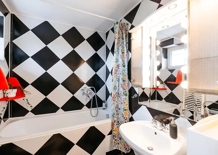 Colorama Rooftop 公寓